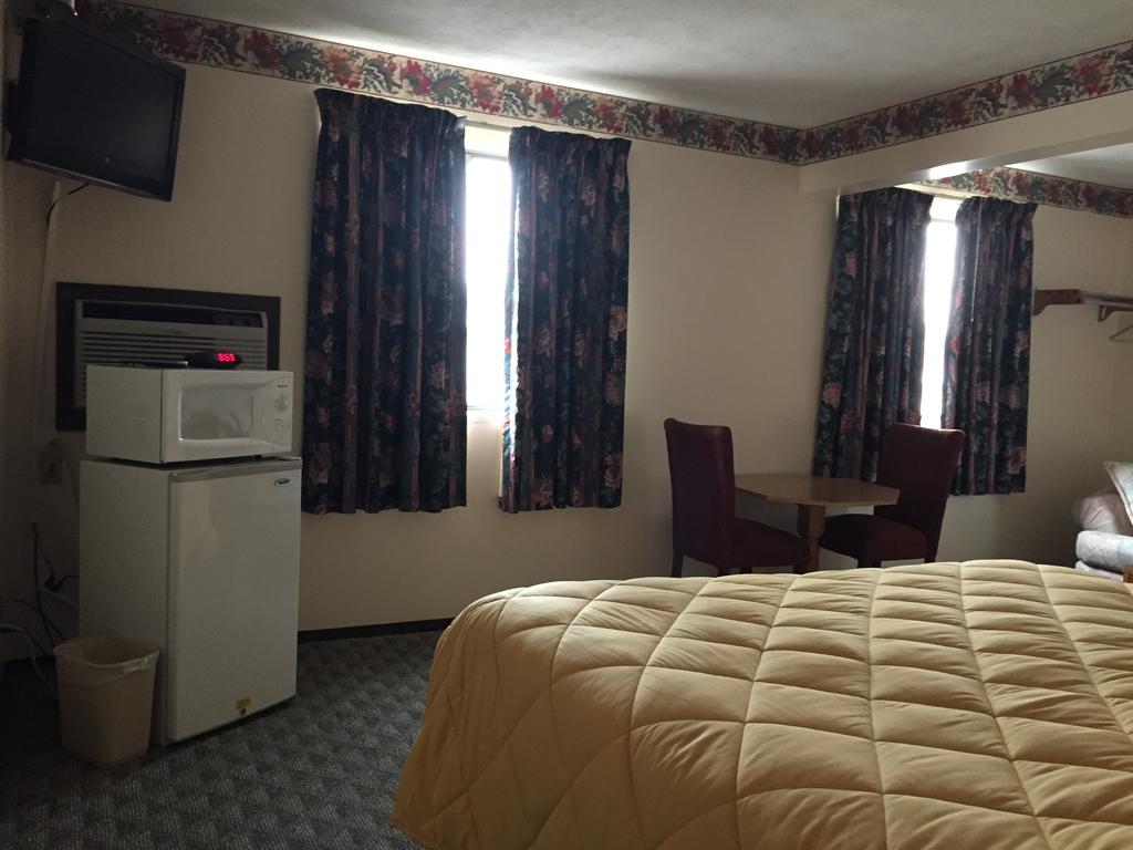 Baxter Springs Baxter Inn 4 Less מראה חיצוני תמונה