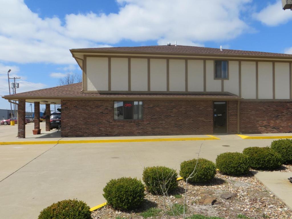 Baxter Springs Baxter Inn 4 Less מראה חיצוני תמונה